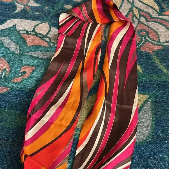 Mod Neck Head Scarf Orange Pink - Picture 2 of 2